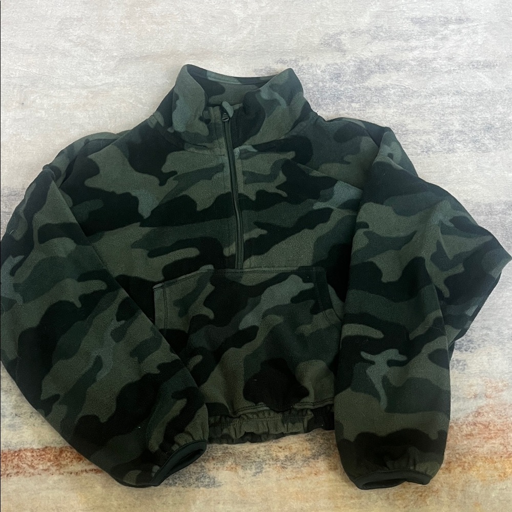 Old Navy Kids Green Camouflage Hoodie
